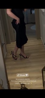 Gizem Güven feet photo 3