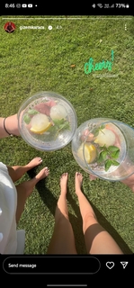 Gizem Karaca feet photo thumbnail