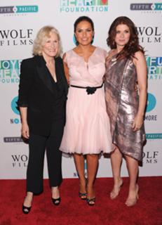 Glenn Close feet photo thumbnail