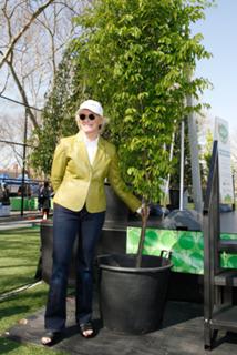 Glenn Close feet photo thumbnail