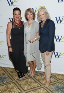 Glenn Close feet photo thumbnail