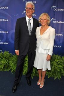 Glenn Close feet photo thumbnail