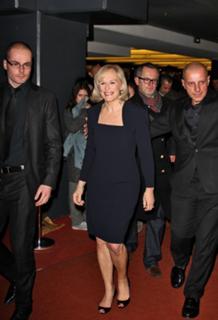 Glenn Close feet photo thumbnail