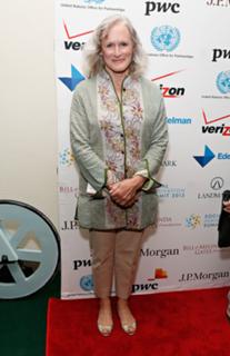 Glenn Close feet photo thumbnail