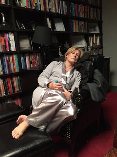 Glenn Close feet photo thumbnail