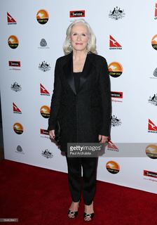 Glenn Close feet photo thumbnail