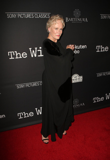 Glenn Close feet photo thumbnail