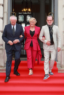Glenn Close feet photo thumbnail