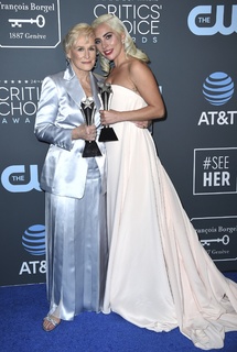 Glenn Close feet photo thumbnail