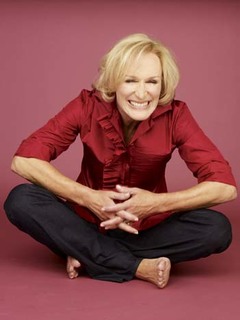 Glenn Close feet photo thumbnail