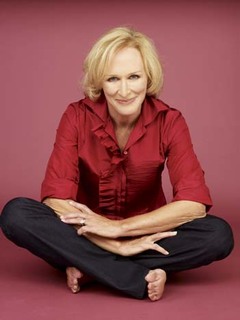 Glenn Close feet photo thumbnail