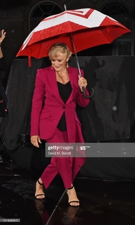 Glenn Close feet photo thumbnail