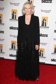 Glenn Close feet photo thumbnail