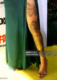 GloRilla feet photo thumbnail
