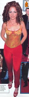Gloria Estefan feet photo thumbnail