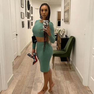Gloria Govan feet photo 7