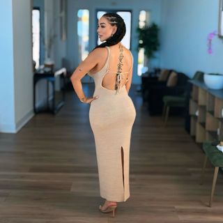 Gloria Govan feet photo 10