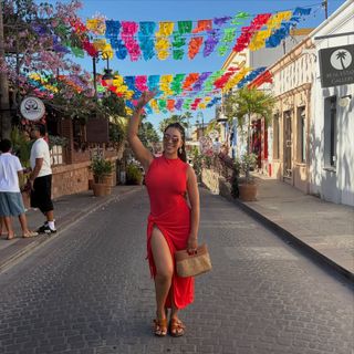 Gloria Govan feet photo 3