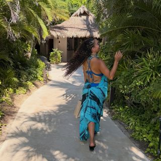 Gloria Govan feet photo 4