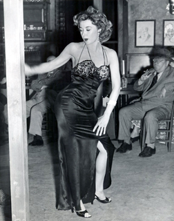 Gloria Grahame feet photo 10