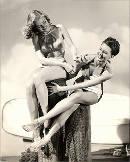 Gloria Grahame feet photo 6