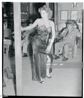 Gloria Grahame feet photo 15