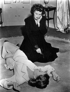 Gloria Grahame feet photo 10