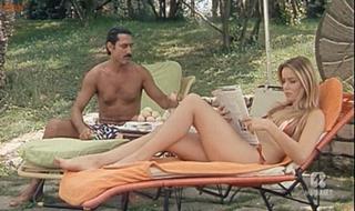 Gloria Guida feet photo 10