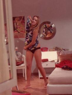 Gloria Guida feet photo 3