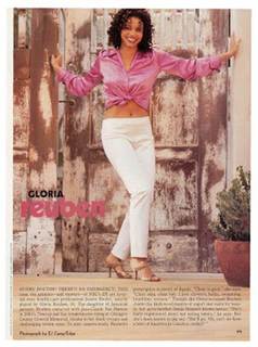 Gloria Reuben feet photo 5