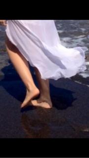 Gloria Trevi feet photo thumbnail