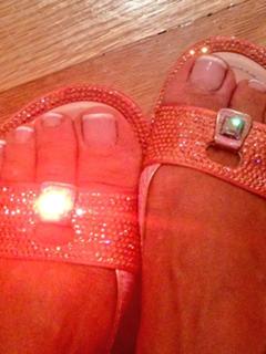 Gloria Trevi feet photo thumbnail