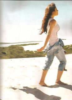 Gloria Trevi feet photo thumbnail