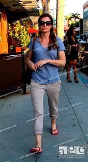 Gloria Votsis feet photo 4