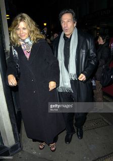 Glynis Barber feet photo 2