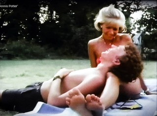 Glynis Barber feet photo 6