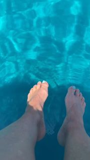 Glynis Barber feet photo 3