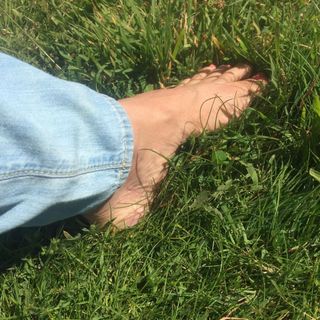 Glynis Barber feet photo 4