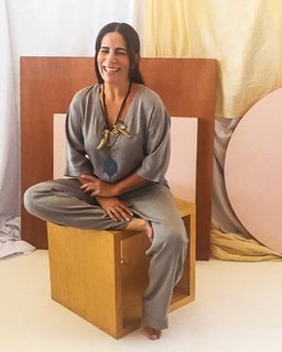 Glória Pires feet photo 2