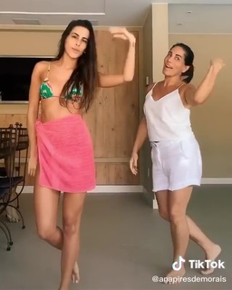 Glória Pires feet photo 18