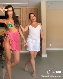 Glória Pires feet photo 17