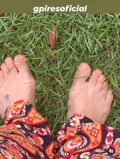 Glória Pires feet photo 14