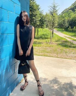 Go Min-Si feet photo thumbnail