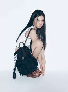 Go Min-Si feet photo thumbnail