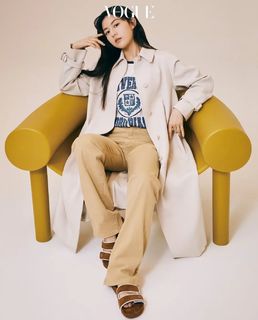 Go Youn-jung feet photo thumbnail