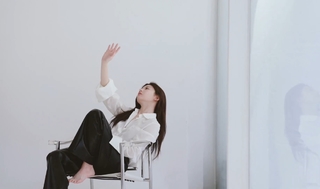 Go Youn-jung feet photo thumbnail