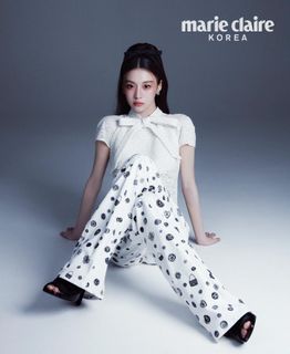 Go Youn-jung feet photo 4