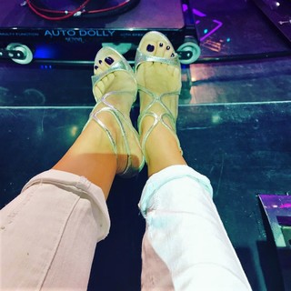 Goca Trzan feet photo thumbnail