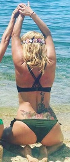 Goca Trzan feet photo thumbnail