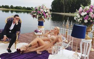 Goca Trzan feet photo thumbnail